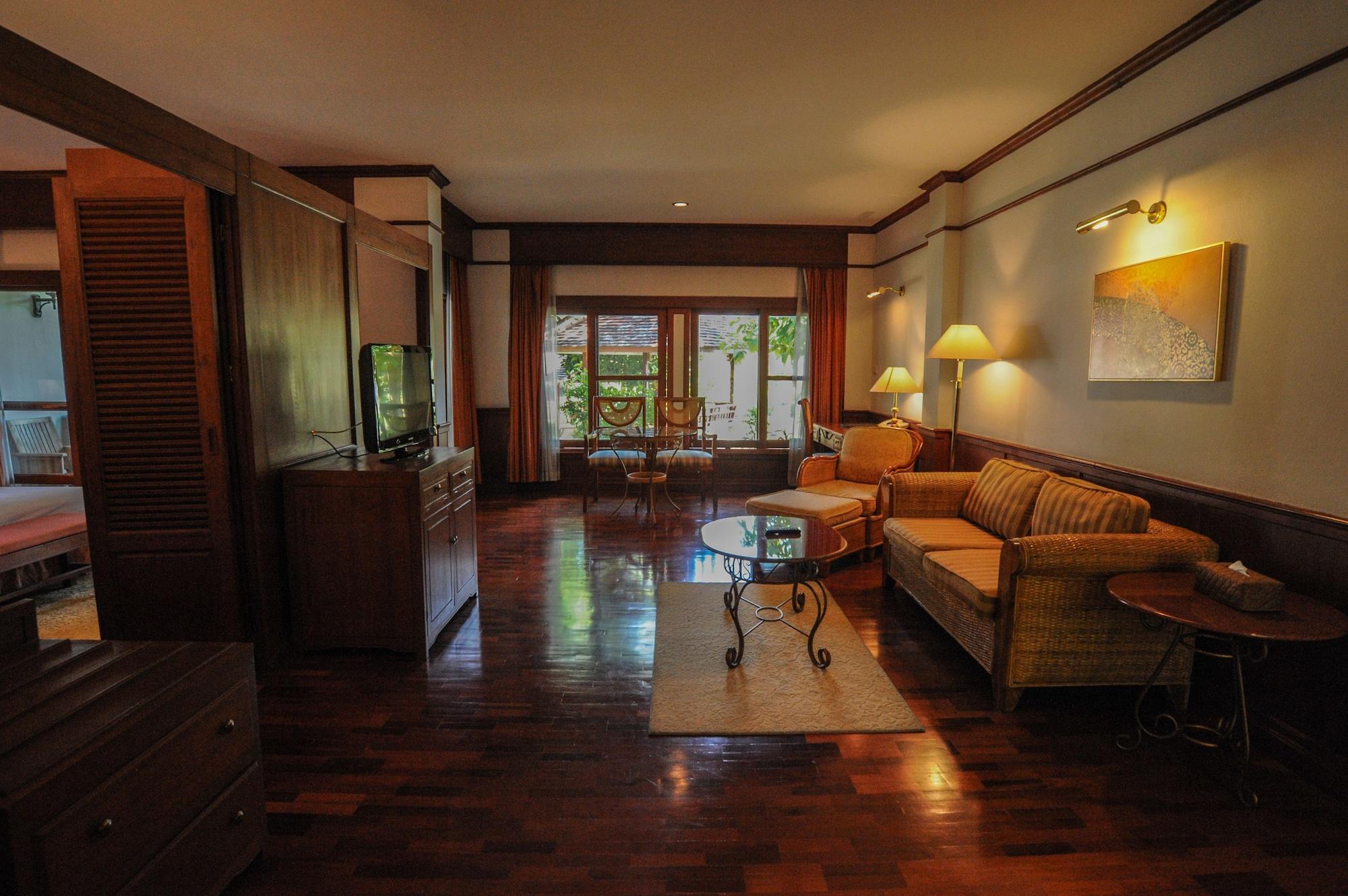Suan Bua Hotel & Resort Ban Pong  Exterior foto
