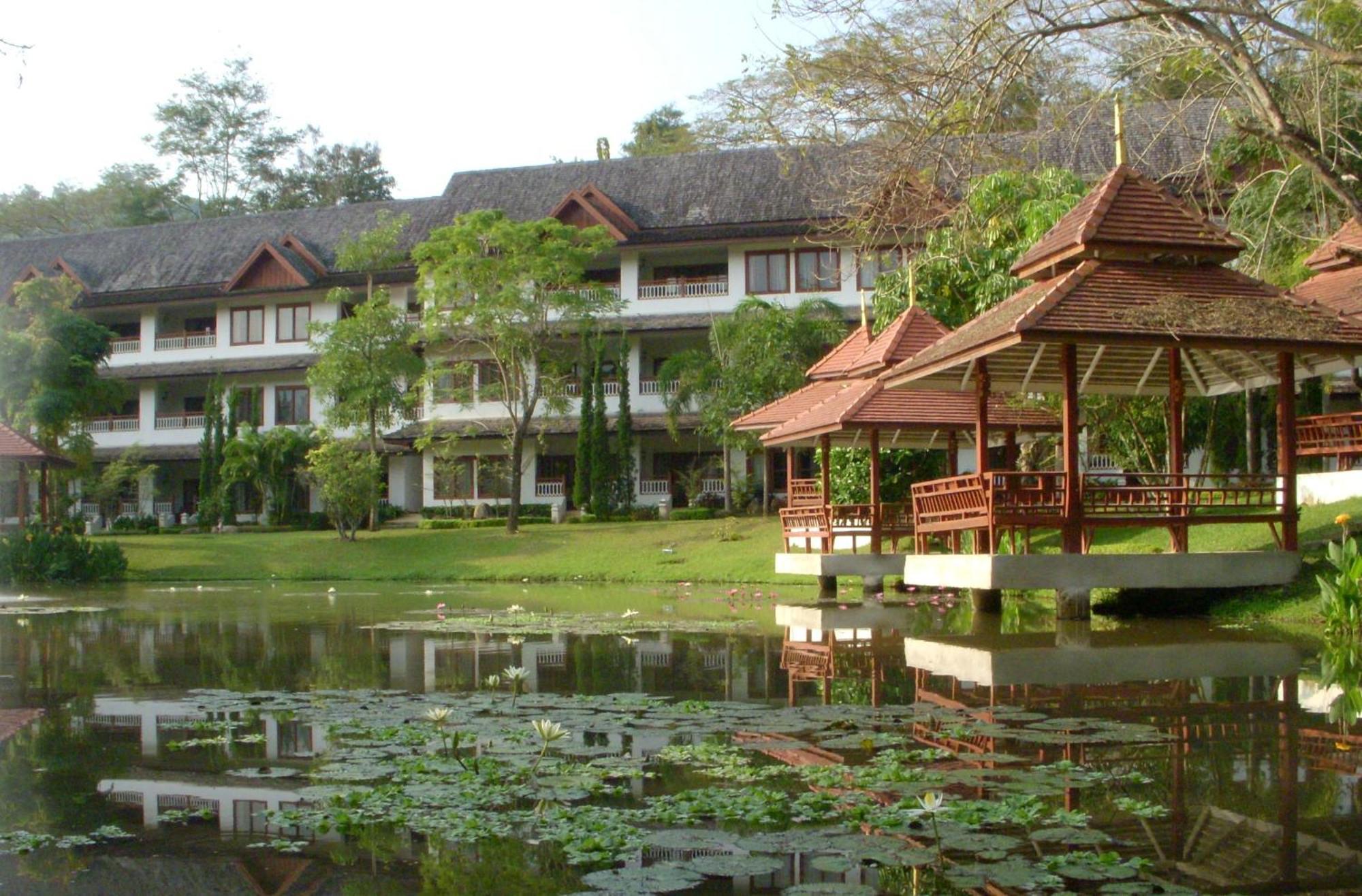 Suan Bua Hotel & Resort Ban Pong  Exterior foto