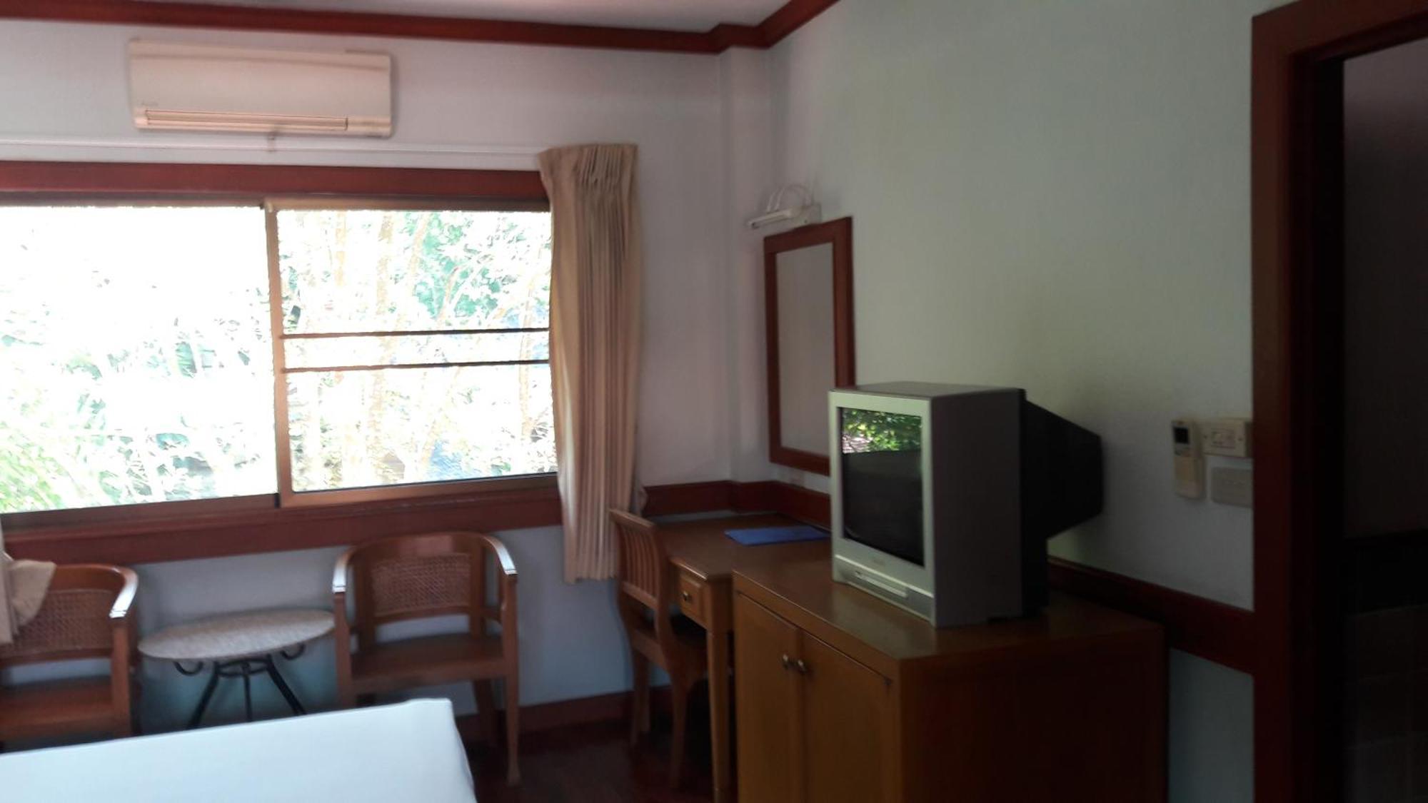Suan Bua Hotel & Resort Ban Pong  Exterior foto