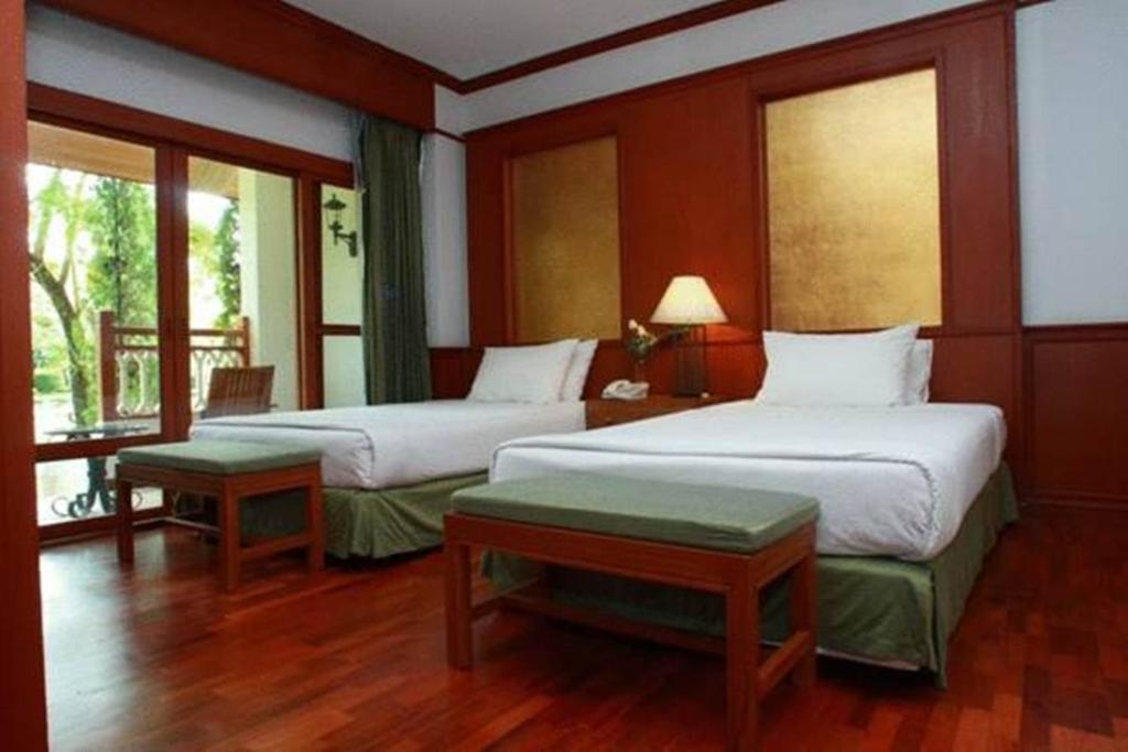 Suan Bua Hotel & Resort Ban Pong  Cameră foto