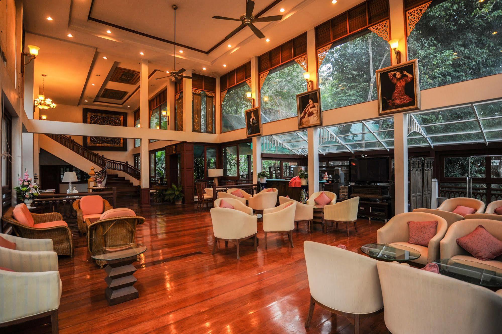 Suan Bua Hotel & Resort Ban Pong  Exterior foto